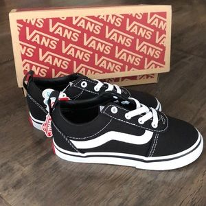Vans NWT Black/White Vans size 10 Toddler shoes